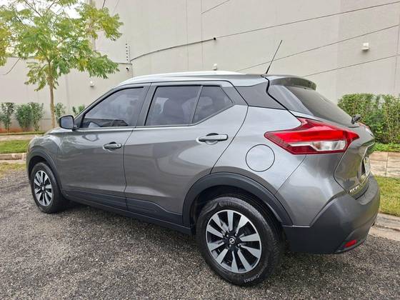 NISSAN KICKS 1.6 16V FLEXSTART S DIRECT 4P XTRONIC NISSAN KICKS 1.6 16V FLEXSTART S DIRECT 4P XTRONIC